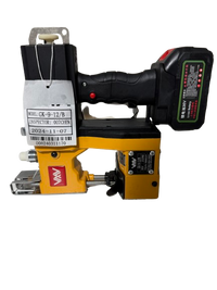 Masina de cusut saci portabila GK-9-12/B cu acumulator A EOL SRL
